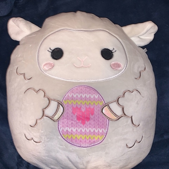 Sophie the lamb holding Easter egg squishmallow NWT - Picture 1 of 4